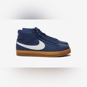 NEW Mens Nike SB Zoom Blazer Mid Navy/GUM